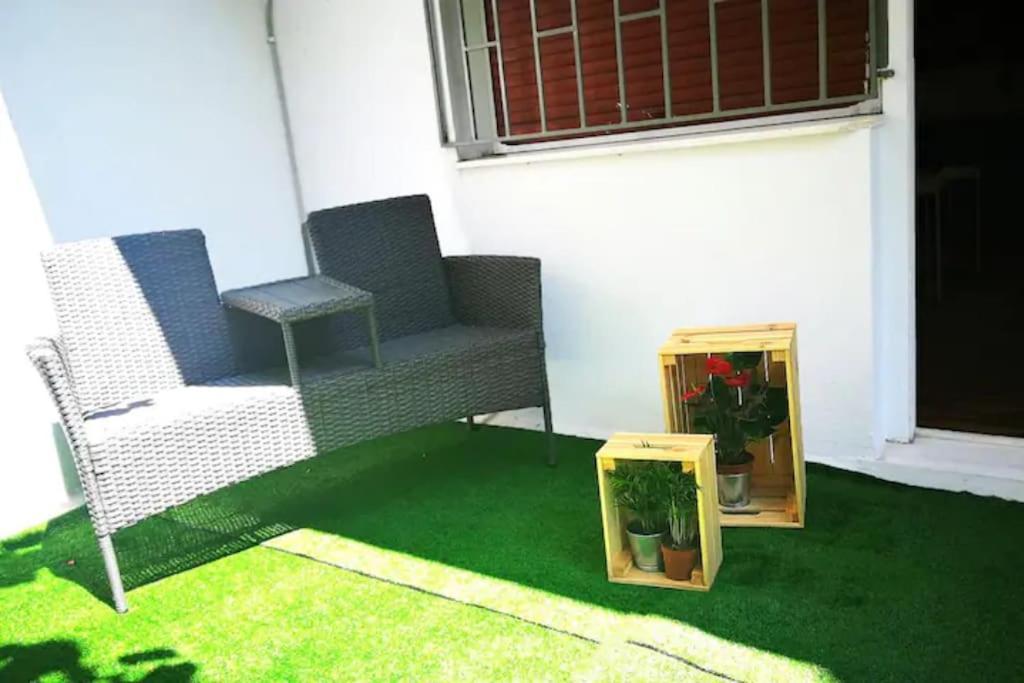 Apartment With Private Patio Athén Kültér fotó